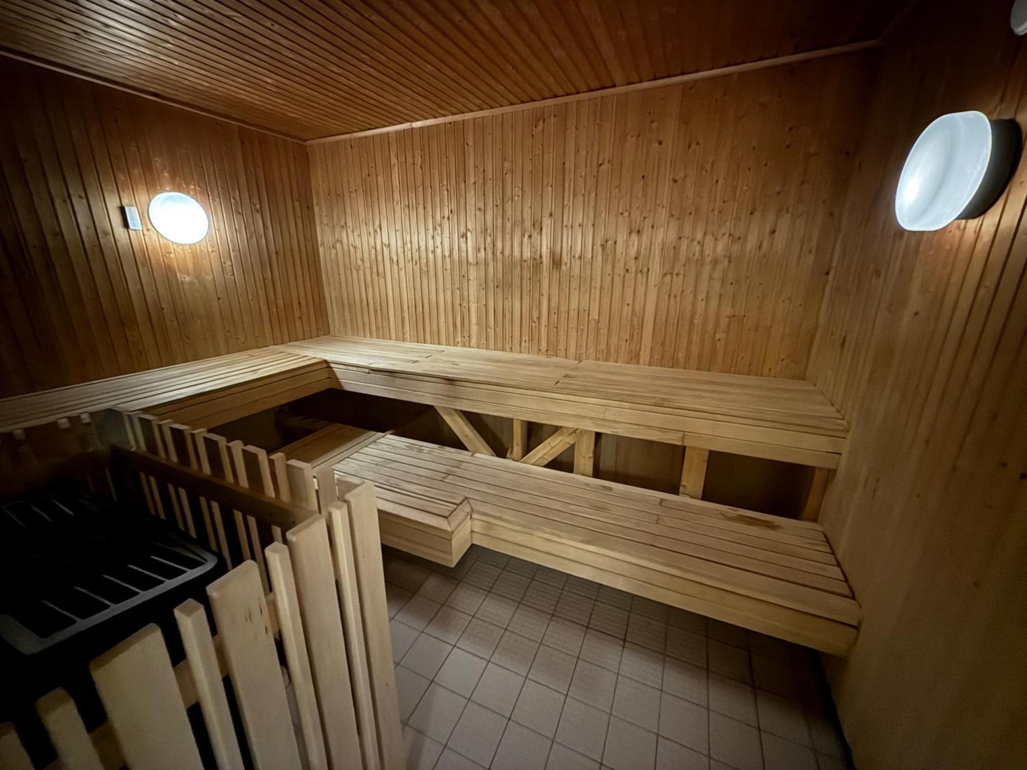 Ljungaverk Takvaning Med Ekgolv Och Badkar Naera Aelven Exteriör bild
